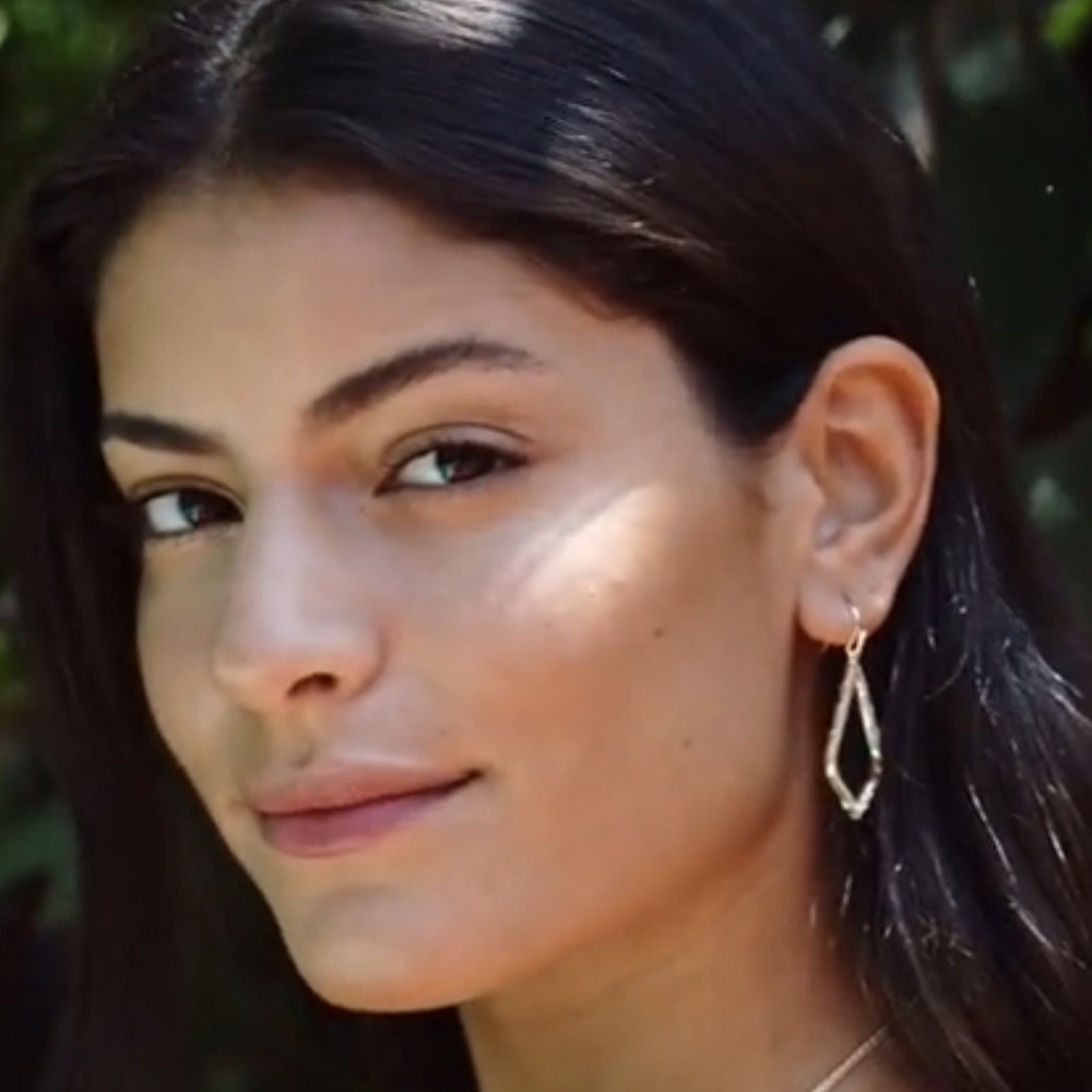 Kendra Scott Sophia Silver Drop Earrings - Picture 2 of 2
